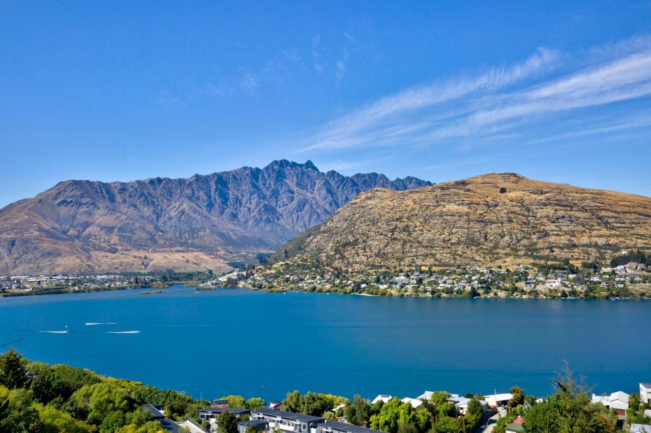 Remarkable Views Queenstown Exteriör bild
